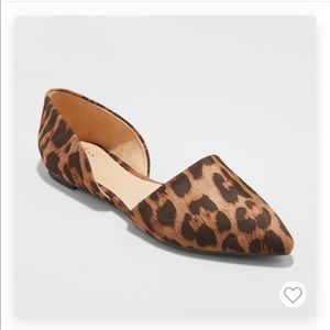 A New Day Rebecca pointed flats, leopard, NWT